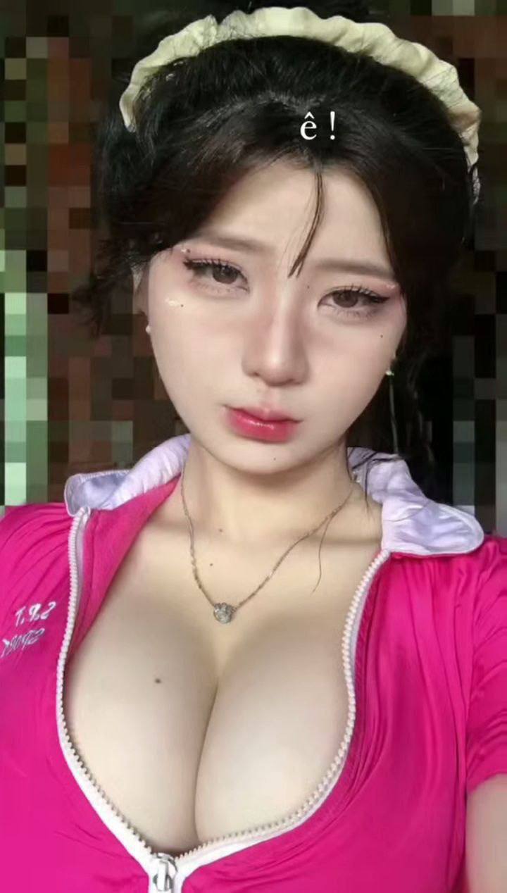 Bị hai cô em gái mời gọi làm tình loạn luân